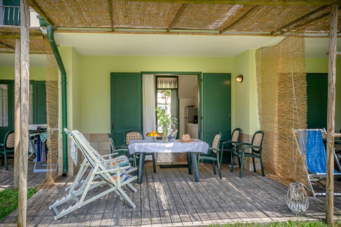 Residence Duna Rossa - Family Friendly Duna Verde Room photo